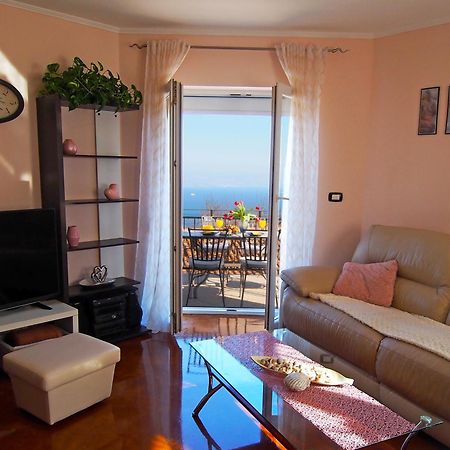 Apartman Mimi Lovran Dış mekan fotoğraf